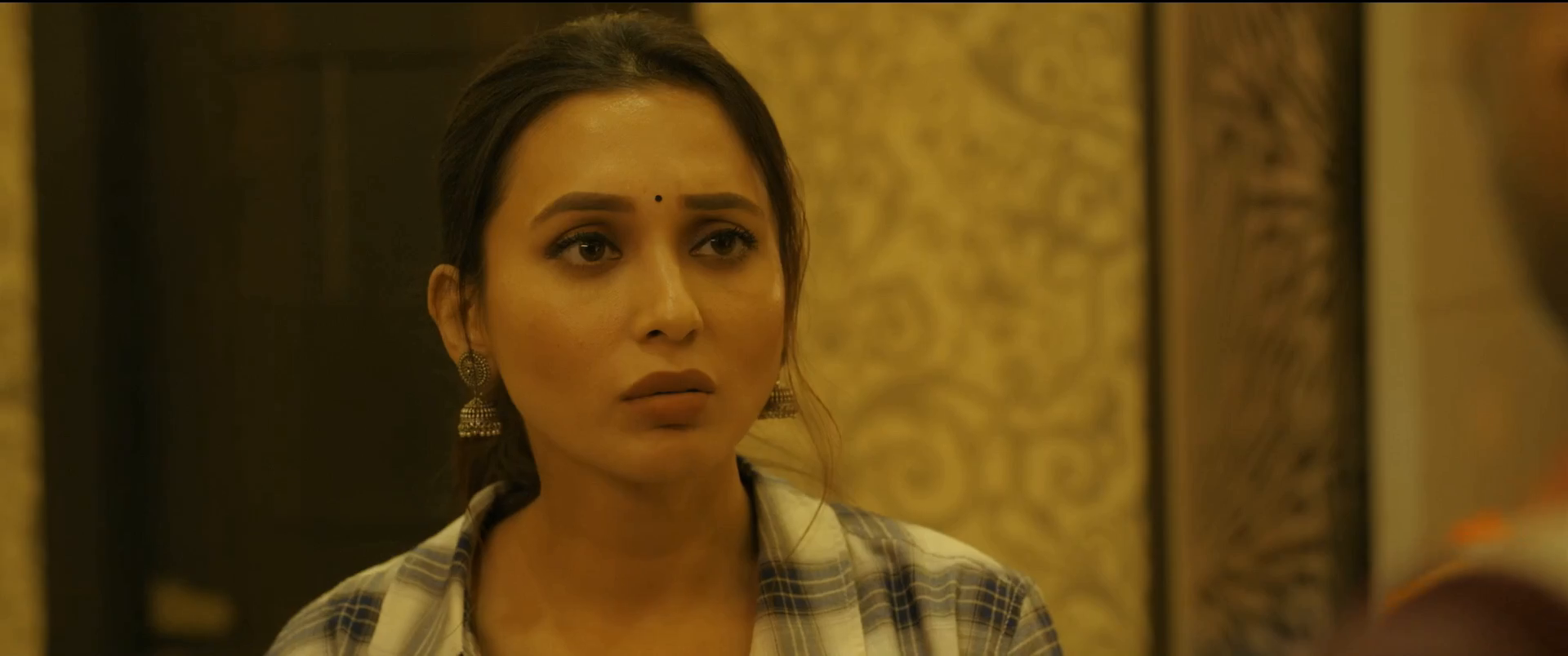 Alaap (2024)  Comedy, Romance